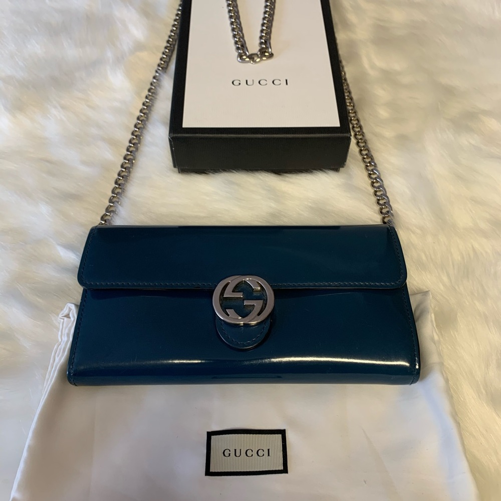 Preowned Gucci Interlocking G Wallet on Chain